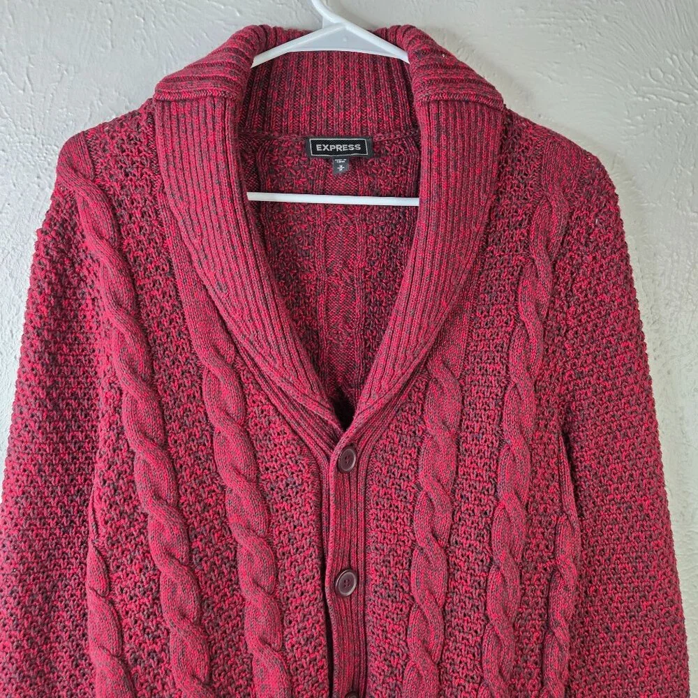 Express shawl collar